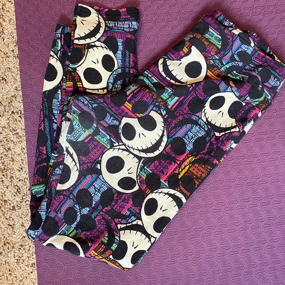 LuLaRoe TC Nightmare Before Christmas Leggings